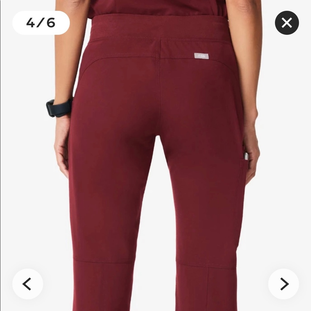 FIGS BURGUNDY SCRUB SET